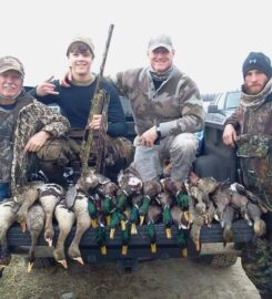 Bayou Bottoms World-Class Duck & Goose Hunting